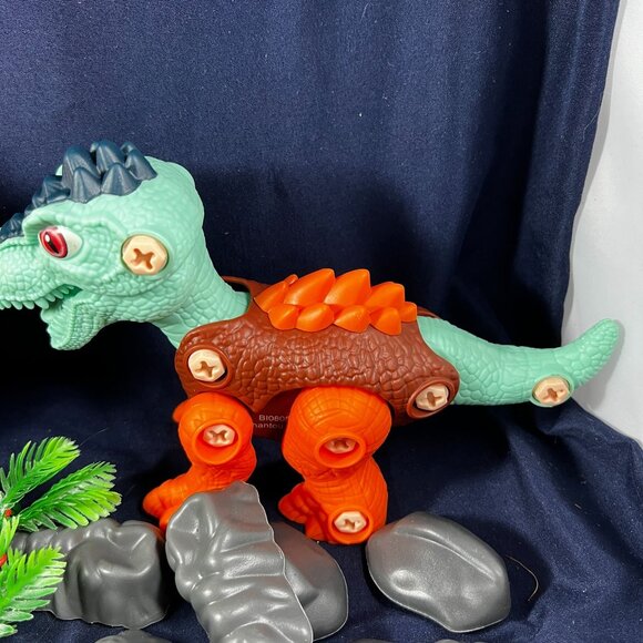 Lot Of 24 Dinosaur Environment Toys Plus Two Large Assembled Dinosaurs Kids Play - Picture 3 of 8